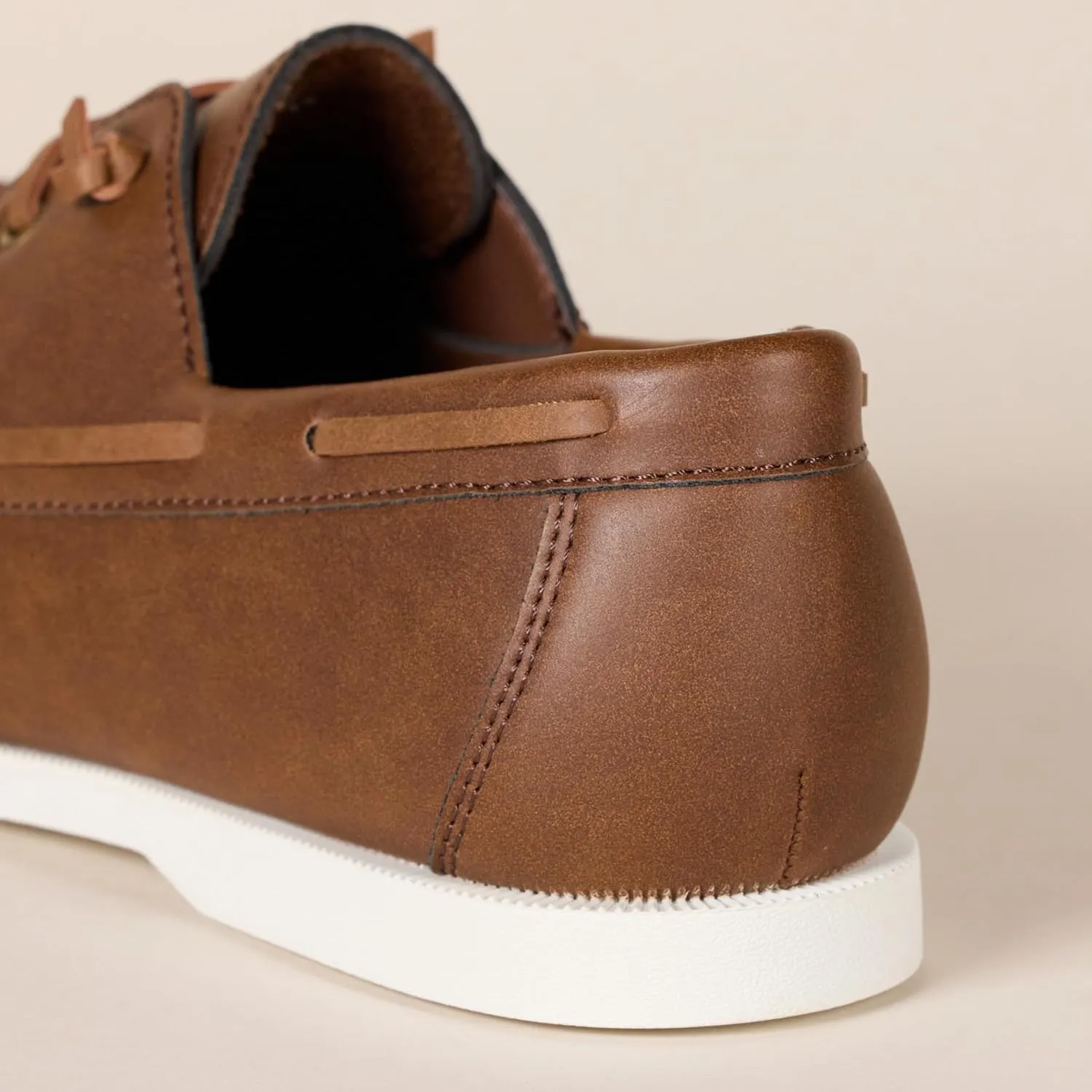 Amazon Essentials Men's Slip-On Boat Shoe