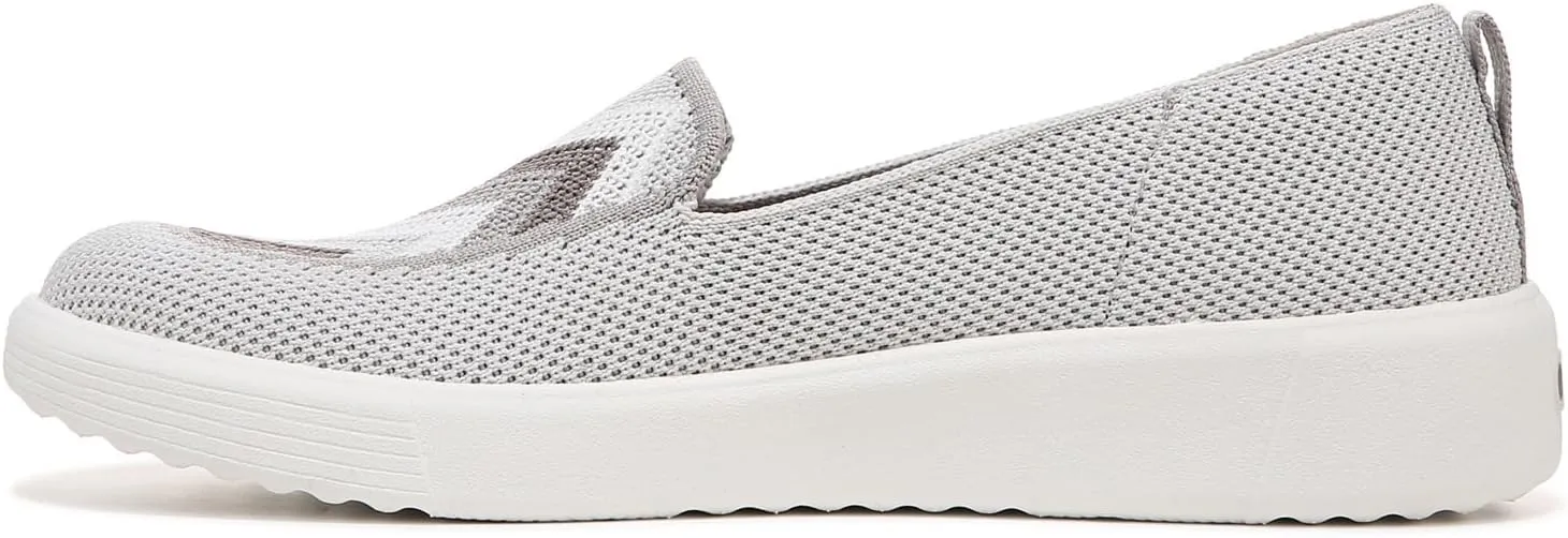 BZees Women's March on Moc Slip-on Loafer