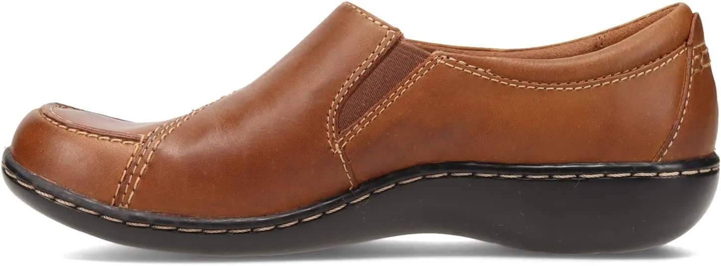 Clarks Women's Ashland Lane Q Slip-On Loafer