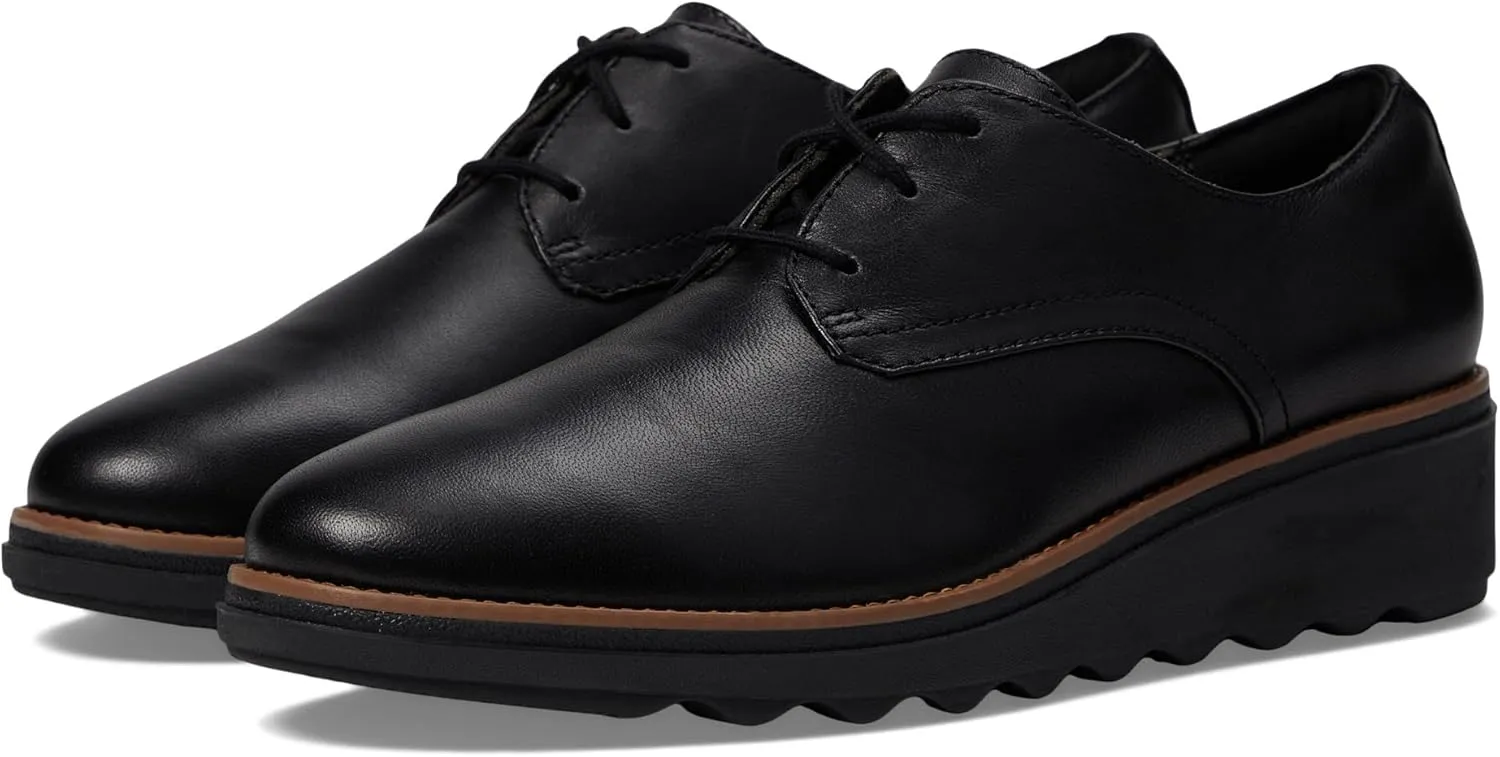 Clarks Women's Sharon Rae Loafer