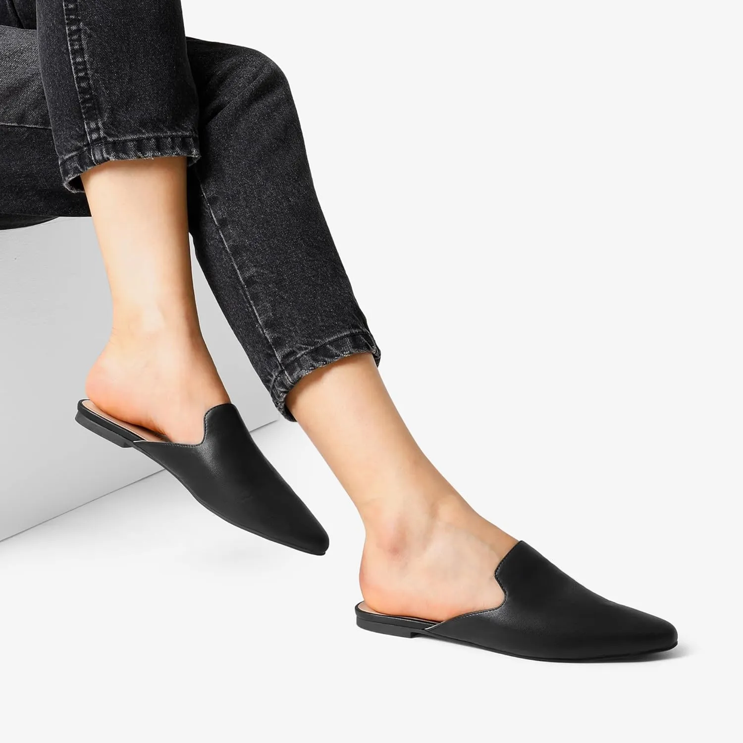 DREAM PAIRS Women's Flat Mules Pointed Toe Backless Loafer Shoes