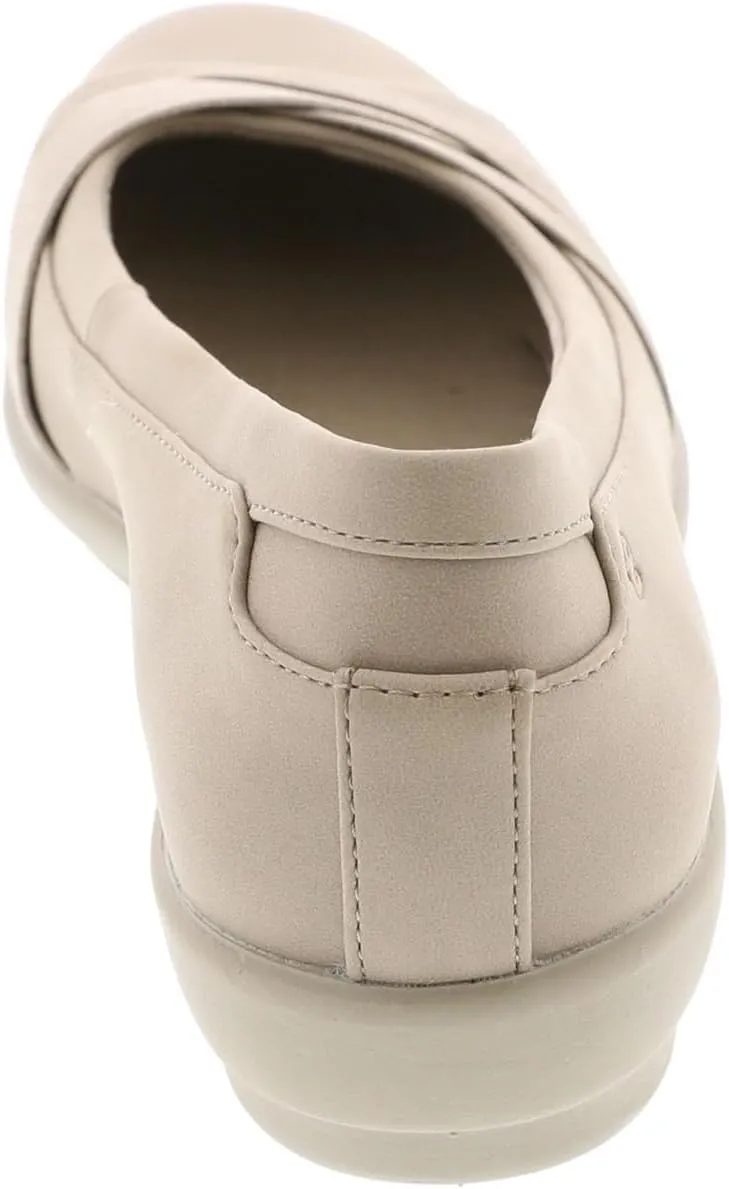 Easy Spirit Women's Acasia Slip-On Flat
