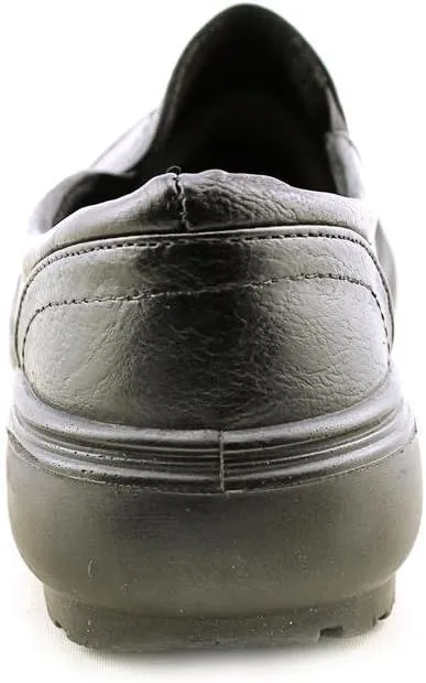 Easy Street Women's Ultimate Slip-On