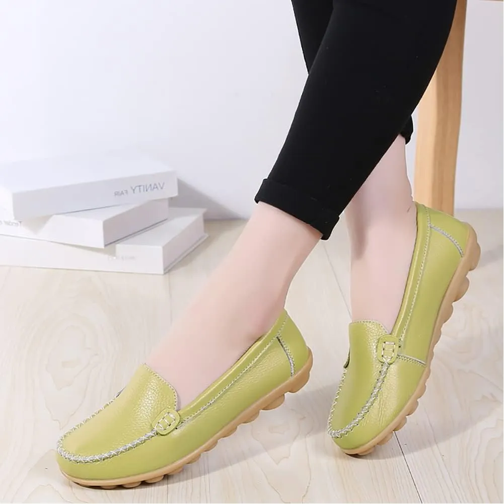 FolHaoth Womens Leather Loafers Comfortable Slip On Flats Casual Shoes Round Toe Moccasins Wild Walking Nurse Breathable Driving Fashion Soft Shoes