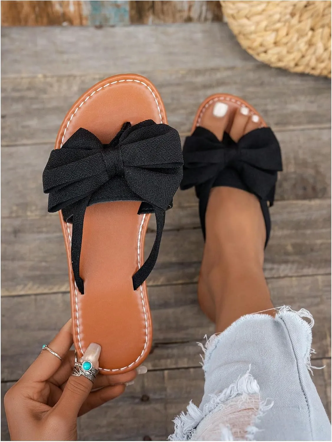 GORGLITTER Women's Leopard Print Bow Flat Sandals Slip On Open Toe Flip Flops Slide Sandal