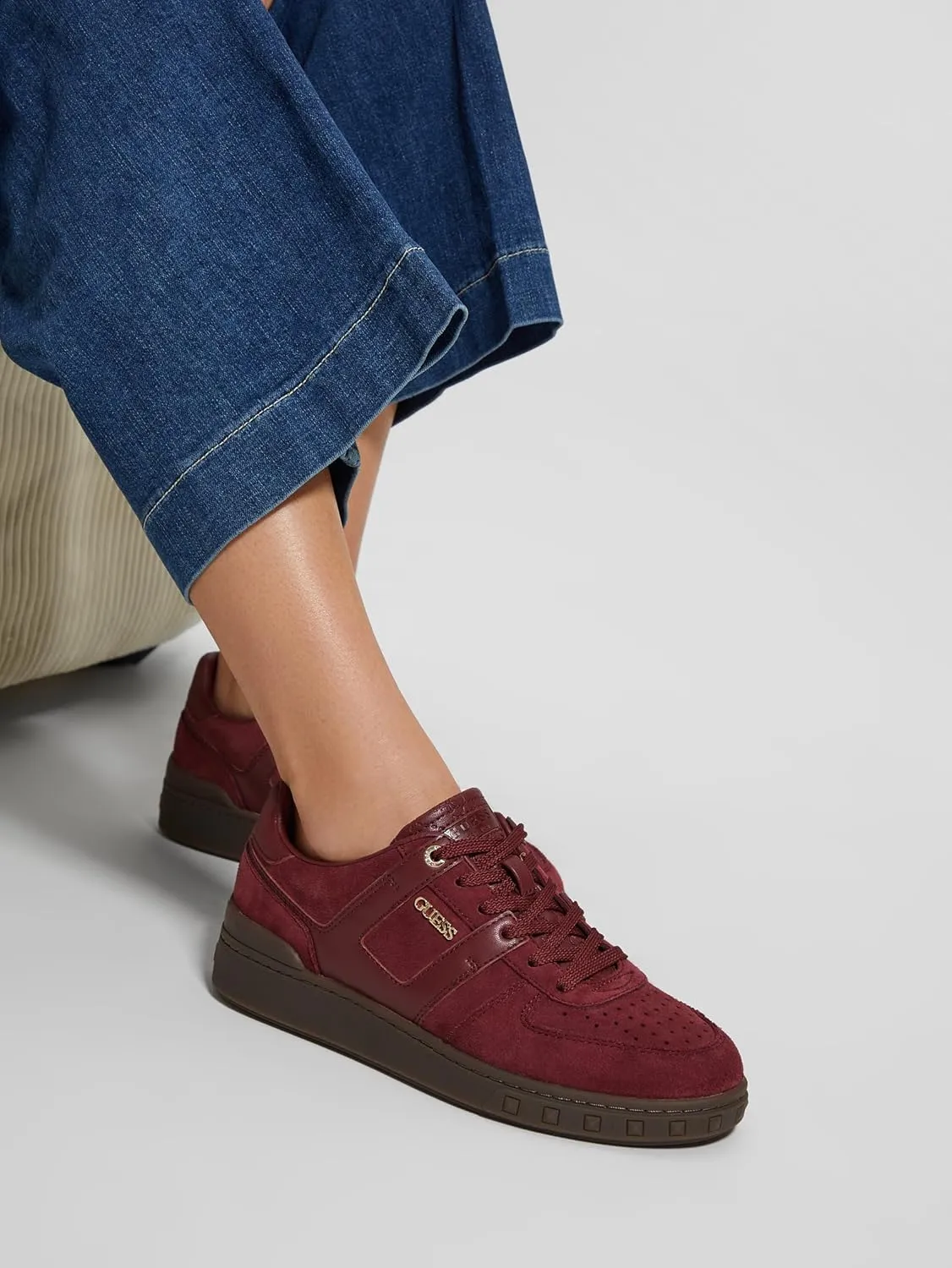 GUESS Women's Inart Sneaker