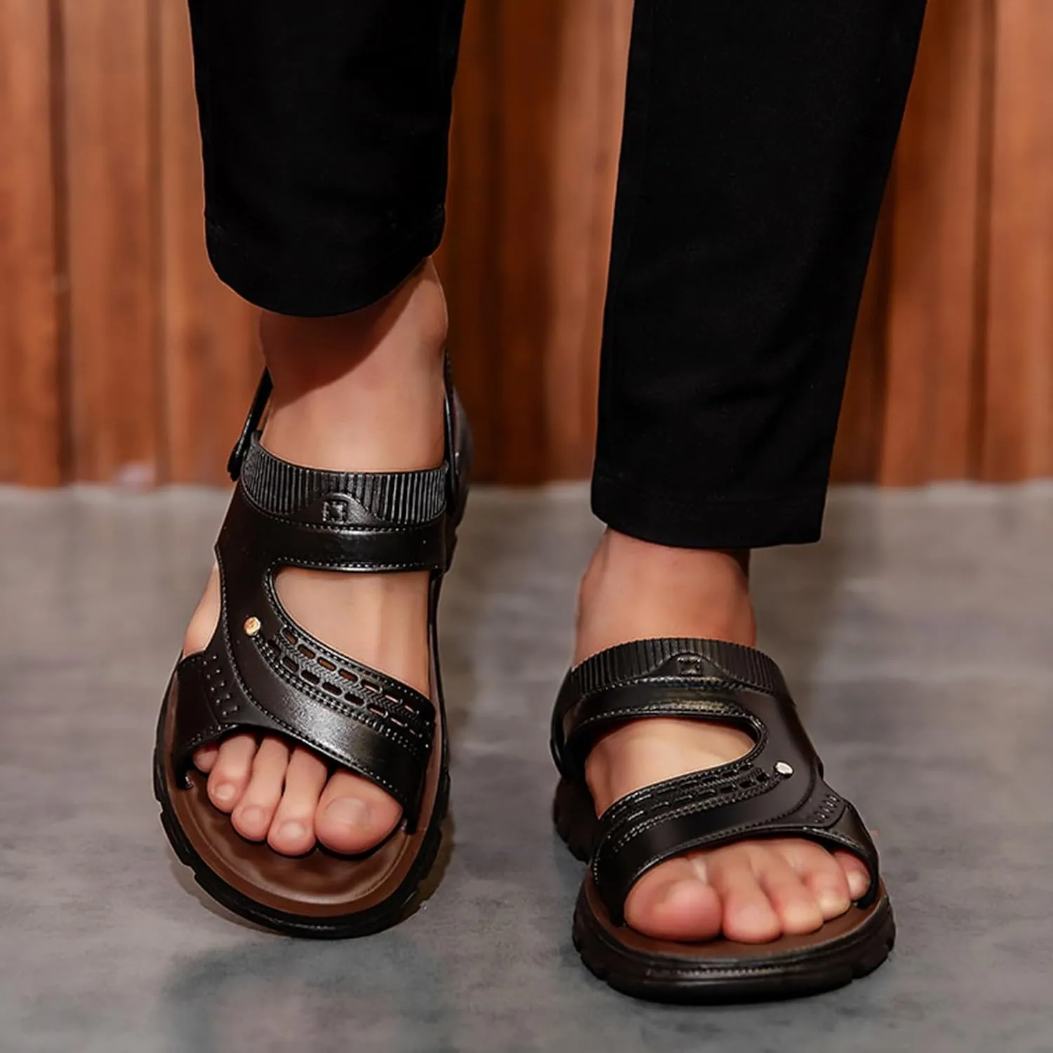 Men's Leather Slides Open Toe Sports Sandals with Adjustable Strap Cutout Dressy Slip On Arch Support Summer Sandals