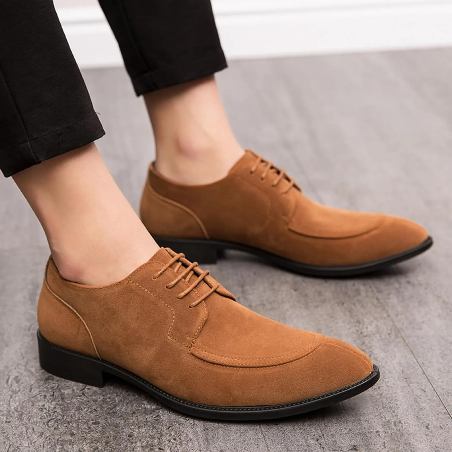 Mens Retro Suede Leather Lace Up Dress Oxfords Shoes Classic Slip On Low Top Pointed Toe Non-Slip Flats Derby Shoes for Formal Business Wedding