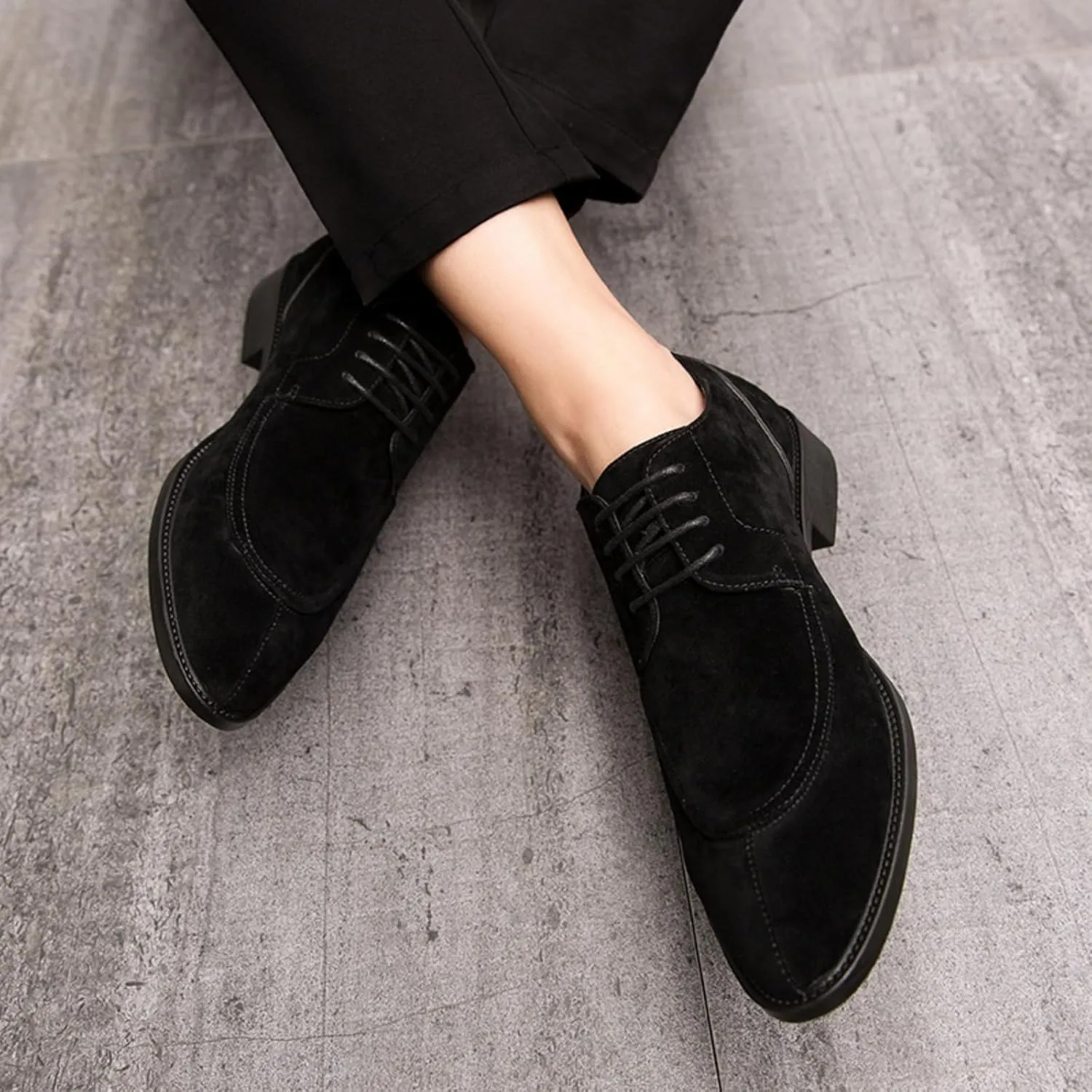 Mens Retro Suede Leather Lace Up Dress Oxfords Shoes Classic Slip On Low Top Pointed Toe Non-Slip Flats Derby Shoes for Formal Business Wedding