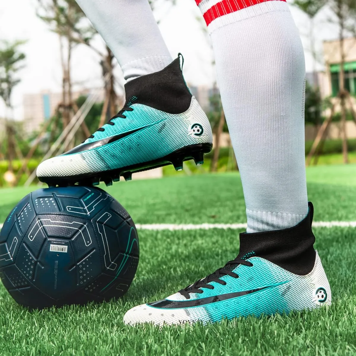 Men's Soccer Shoes Football Cleats with Lace-Up High Top Lightweight Indoor TF Turf Cleats Sneaker