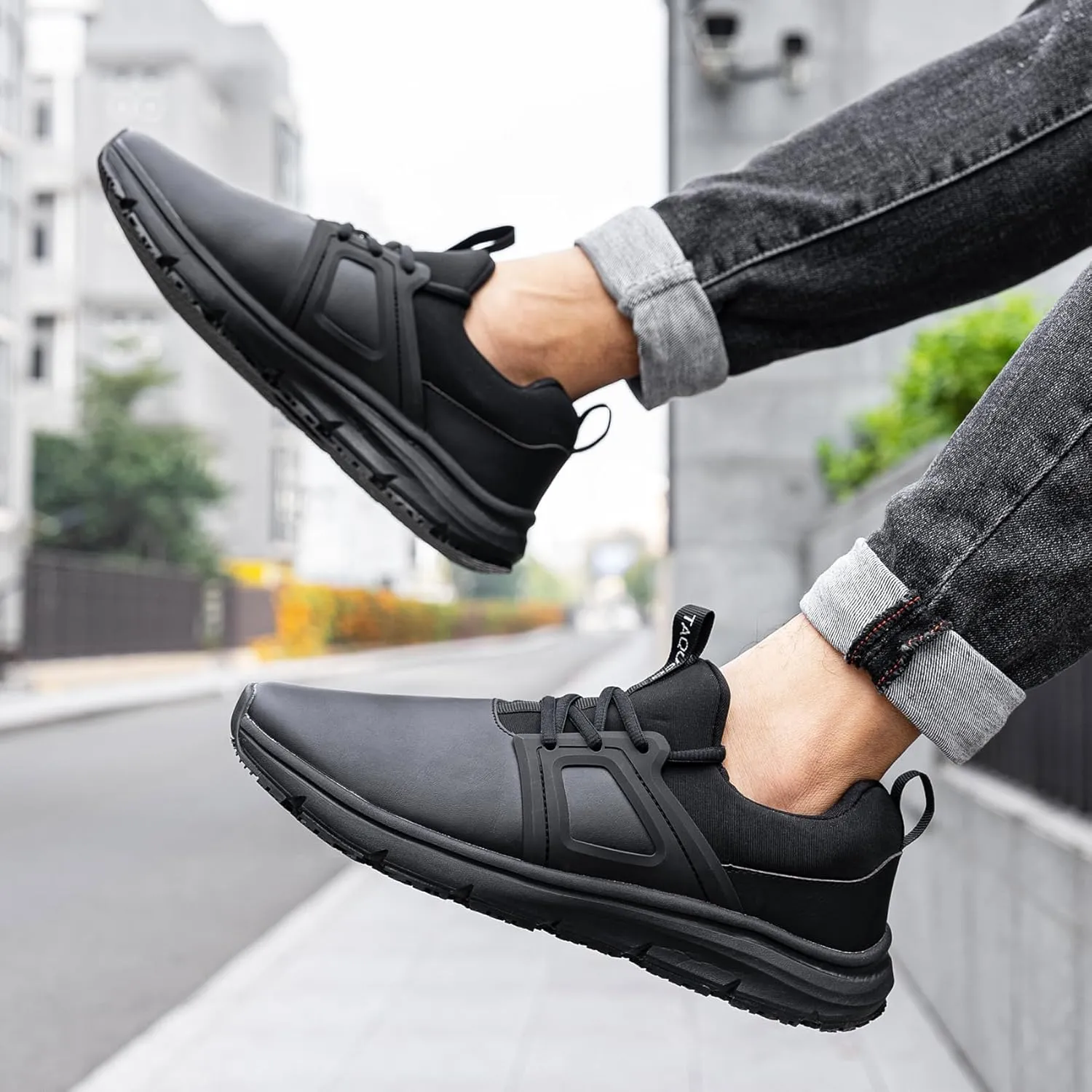Non Slip Work Shoes for Mens Slip On Sneakers Waterproof Chef Kitchen Shoe Comfortable Slip Resistant Restaurant Footwear Hombre Zapatos de Trabajo, Black