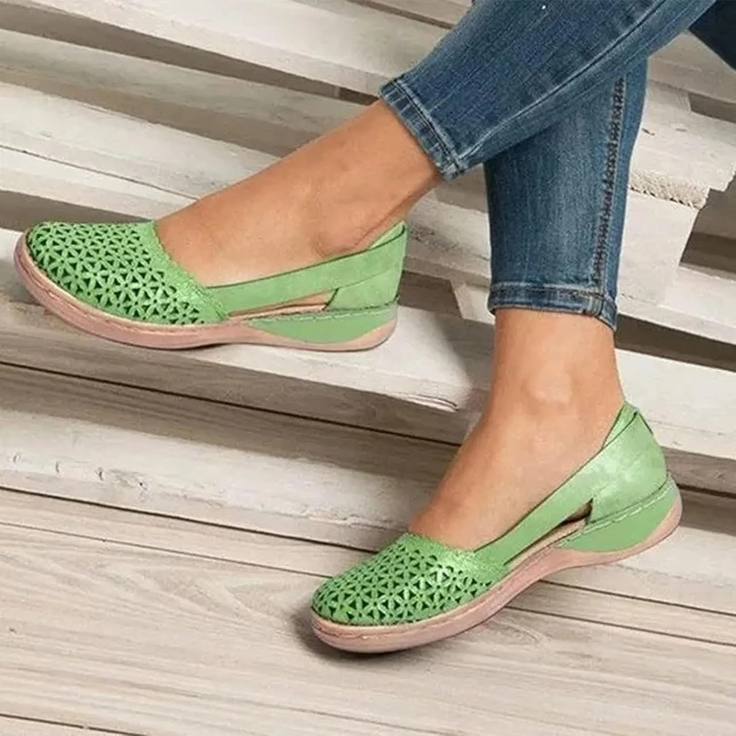 Orthopedic Sandals for Women Breathable Hollow Out Closed Toe Slip On Sandals Summer Casual Round Toe Low Heels Shoes Comfortable Non-Slip Walking Shoes Platform Sandal