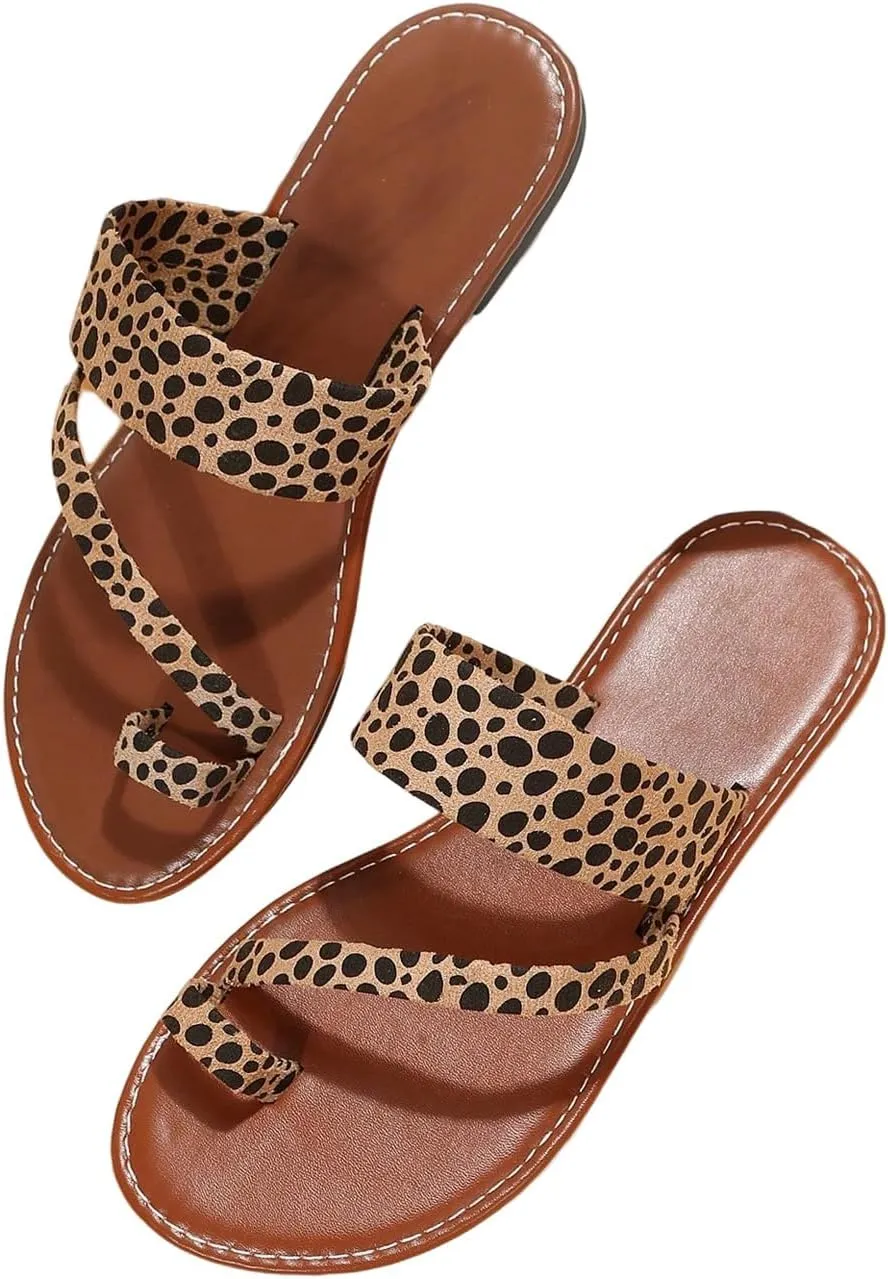 OYOANGLE Women's Leopard Print Toe Ring Sandals Strappy Open Toe Slip On Flat Casual Outdoor Sandals