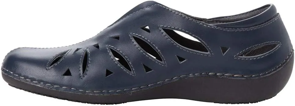 Propét Women's Cameo Slip-On Cutout Shoe
