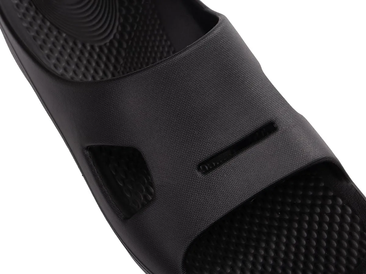 REVITALIGN Men's Fusion Strive Slide Sandal