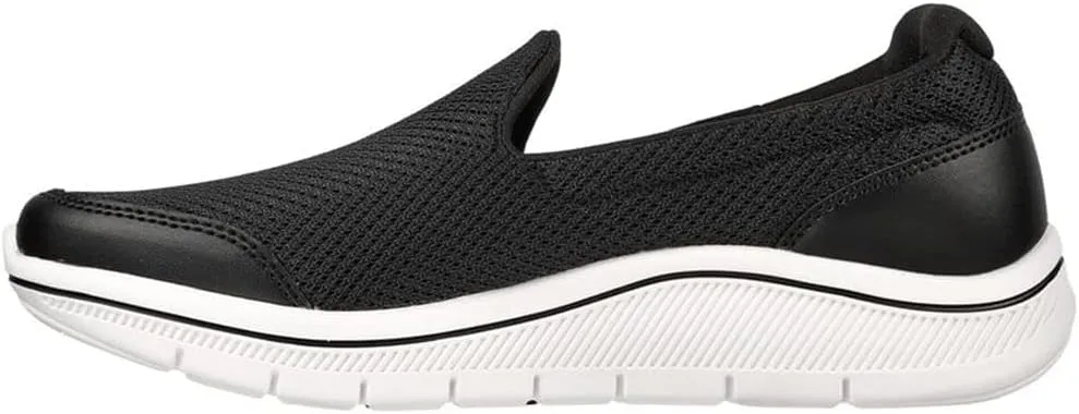 Skechers Women's Arch Fit Walk Relaxed Fit Slip-On Golf Shoe