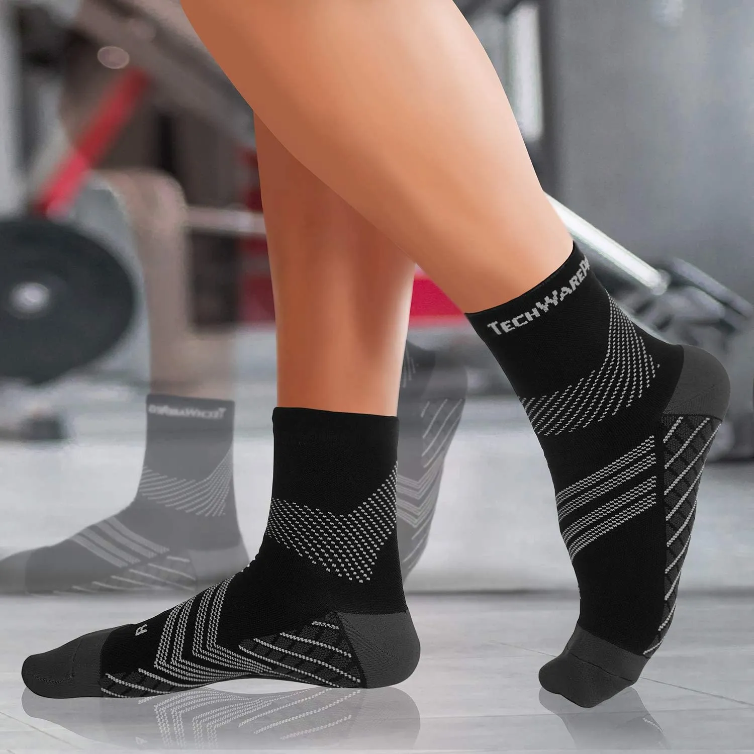 TechWare Pro Plantar Fasciitis Socks – Cushion Ankle Compression Socks Women & Men. Achilles Tendonitis Brace & Arch Support