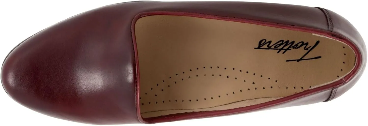 Trotters Women's Liz Lux Loafer Flat