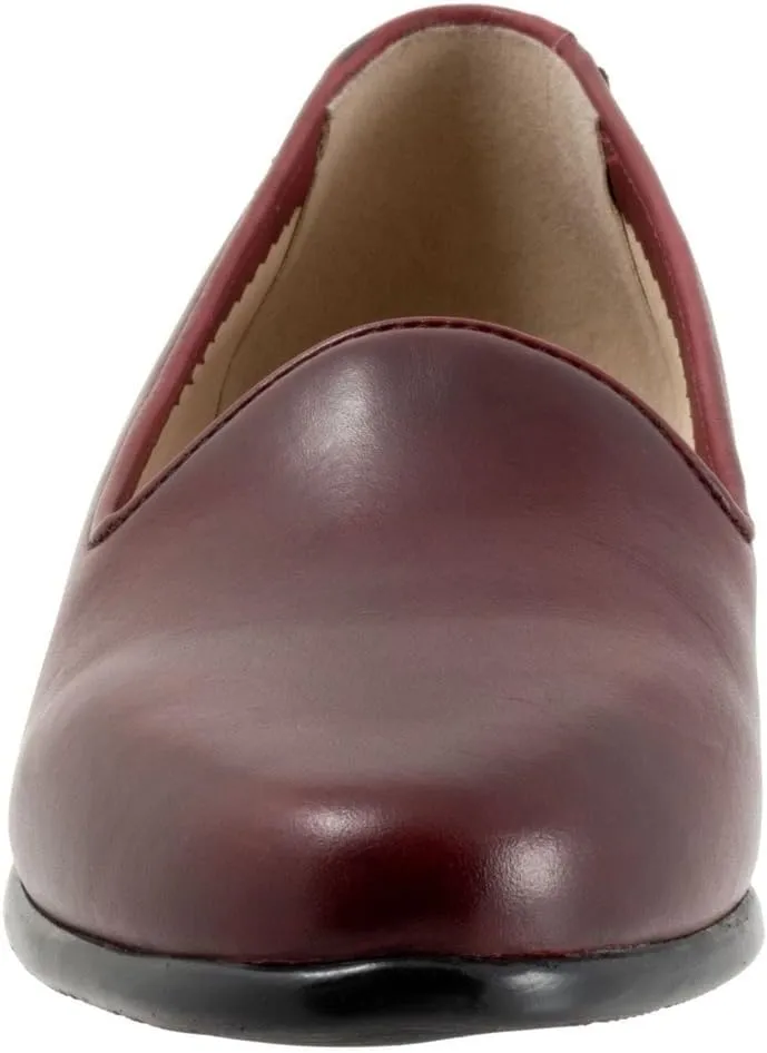 Trotters Women's Liz Lux Loafer Flat