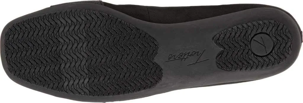 Trotters Women's Samantha Ballet Flat