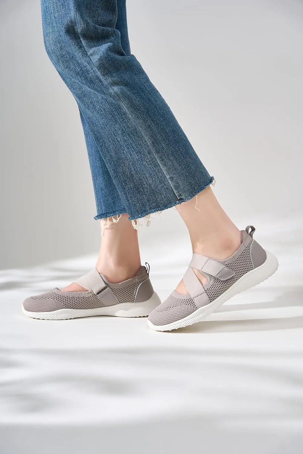 Women Mary Jane Shoes Comfortable Walking Flats with Adjustable Straps Knit Casual Arch Support Flat
