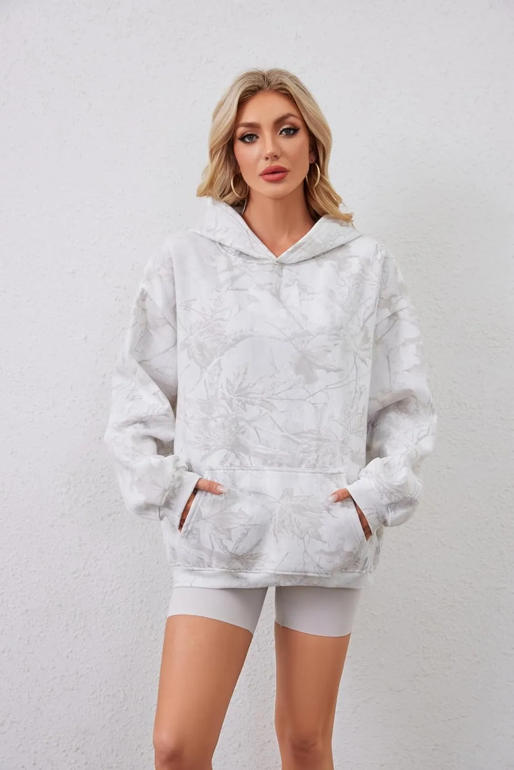 Women Oversized Fleece Camo Hoodies Maple Leaf Hooded Sweatshirt Casual Long Sleeve Fall Pullover Tops With Pockets
