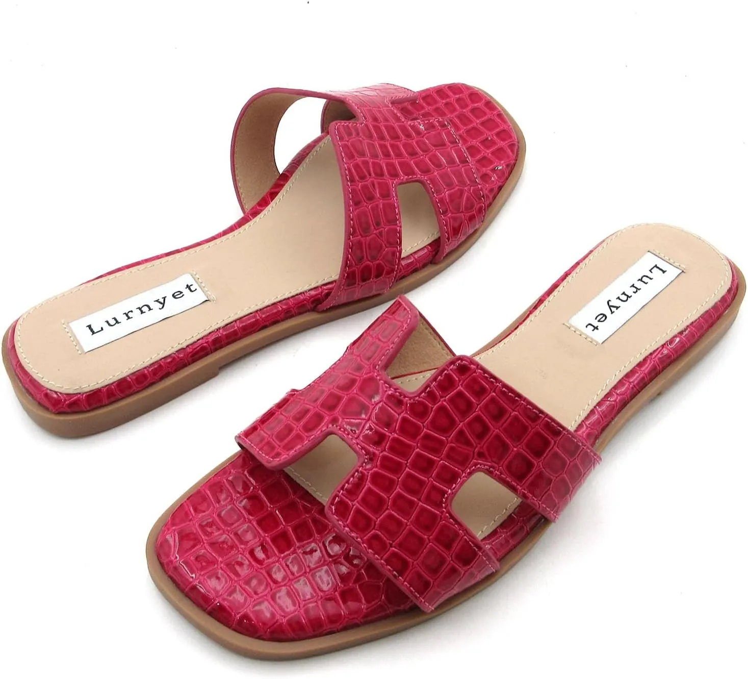 Women's Comfort Cushion Flat Sandal with Crocodile Pattern: Stylish Design Slide, Non-Slip Rubber Sole, Latex Insole for Comfort, Perfect for Parties, Gatherings, Casual Wear, Vacations, and Beach Days