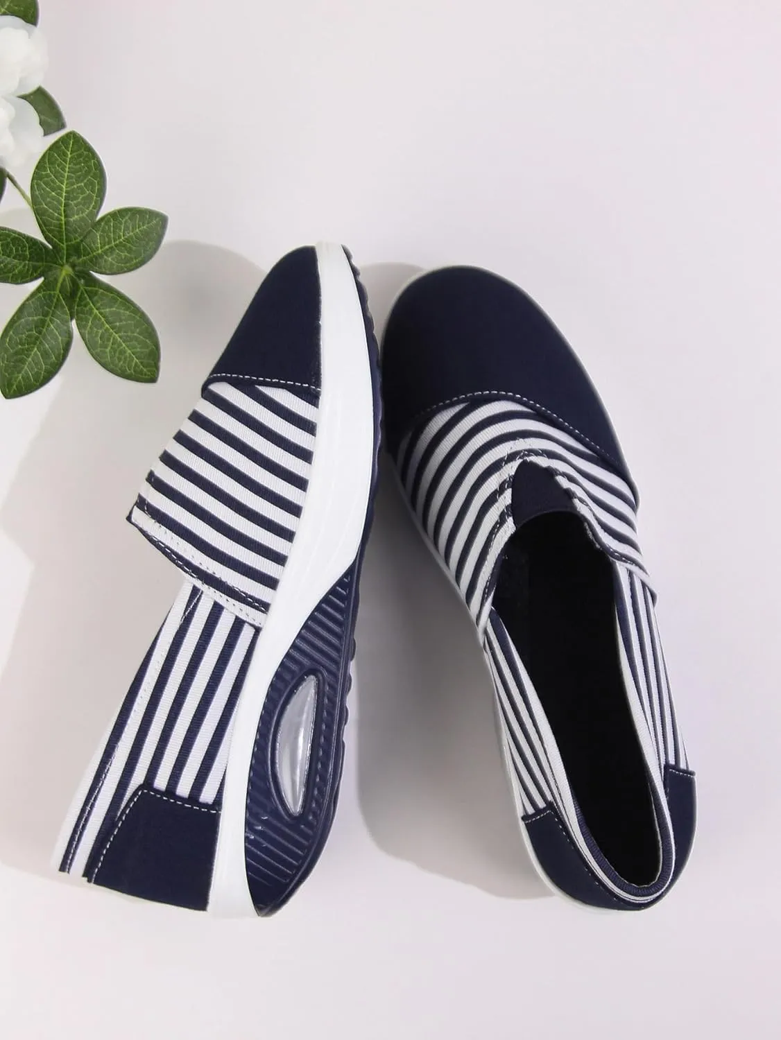 Women's Comfort Striped Slip-On Sneakers, Round Toe Low Top All-Season Comfort Loafer, Classic Casual Washable Shoes