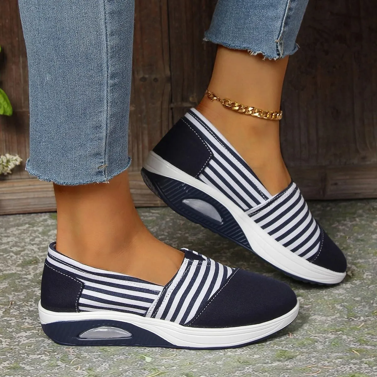 Women's Comfort Striped Slip-On Sneakers, Round Toe Low Top All-Season Comfort Loafer, Classic Casual Washable Shoes