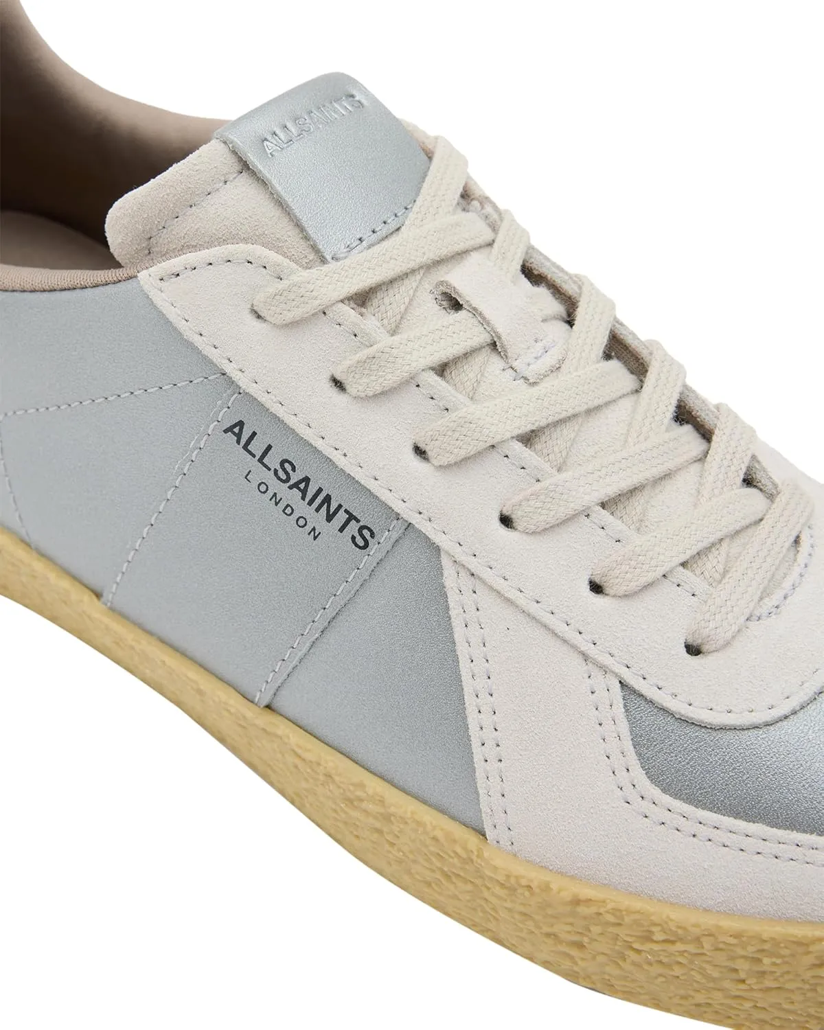 Women's Jaimee Met Sneaker